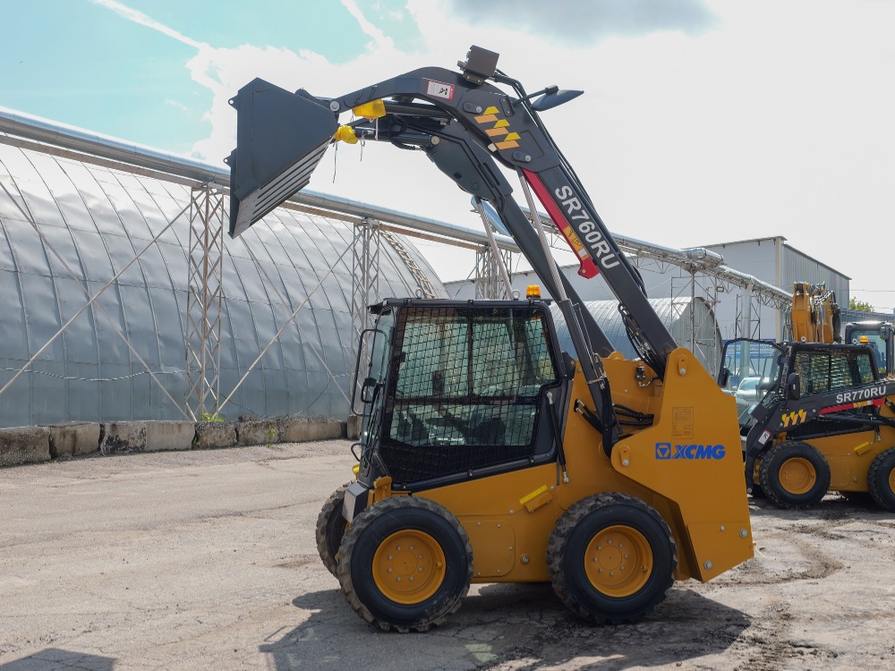 Фотография Мини-погрузчик XCMG SR760RU