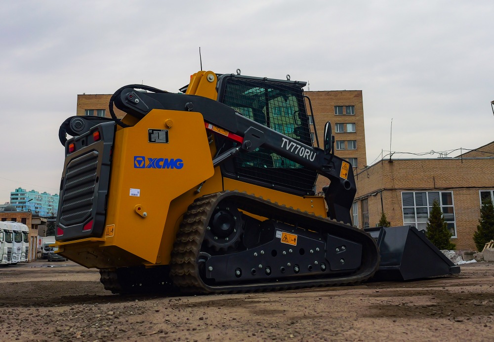 Фотография Мини-погрузчик XCMG TV770RU