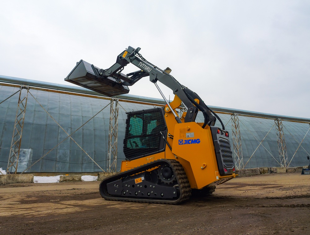 Фотография Мини-погрузчик XCMG TV770RU