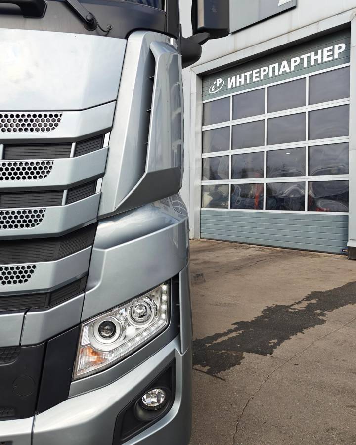 Фотография Седельный тягач JAC K7 4х2 2023