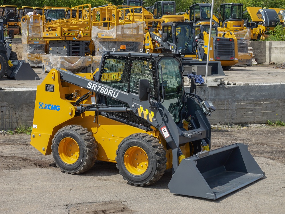 Фотография Мини-погрузчик XCMG SR760RU