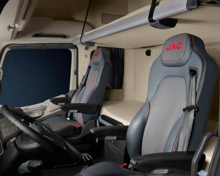 Фотография Седельный тягач JAC K7 4х2 2023