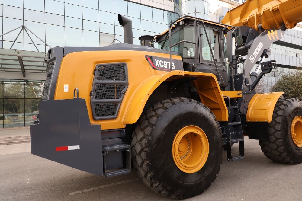 Фотография Фронтальный погрузчик XCMG XC978