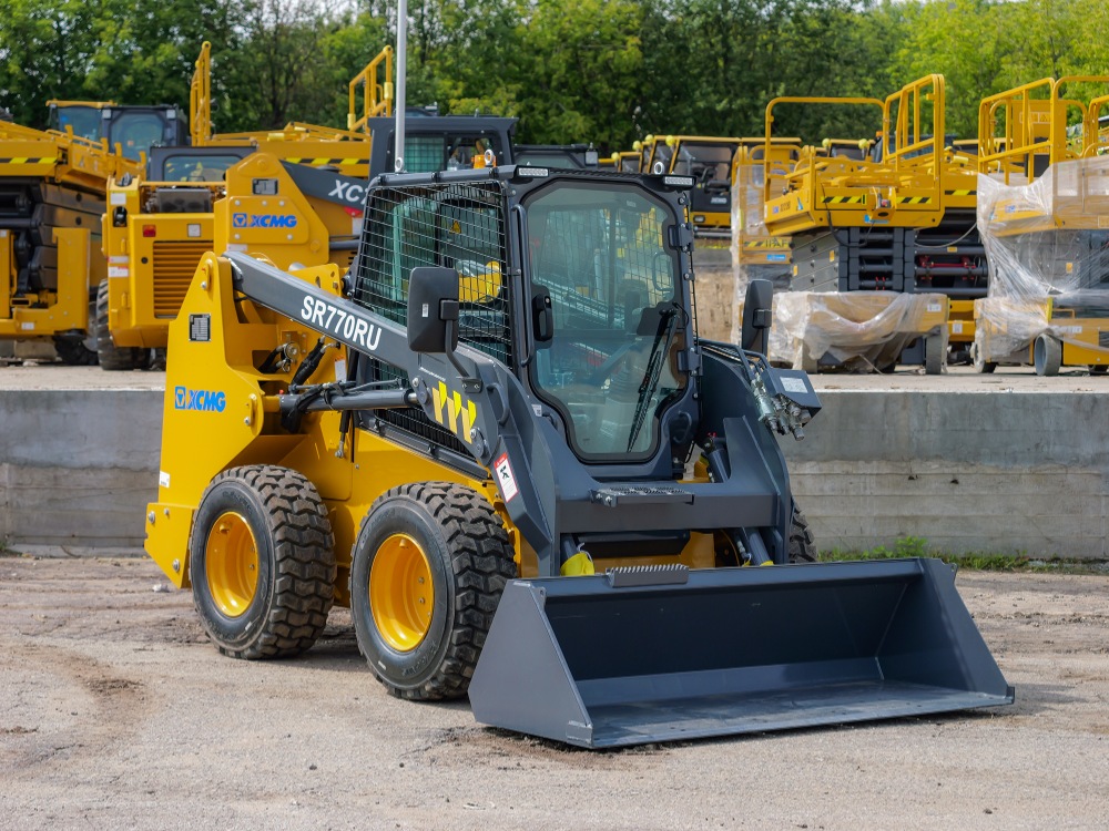 Фотография Мини-погрузчик XCMG SR770RU