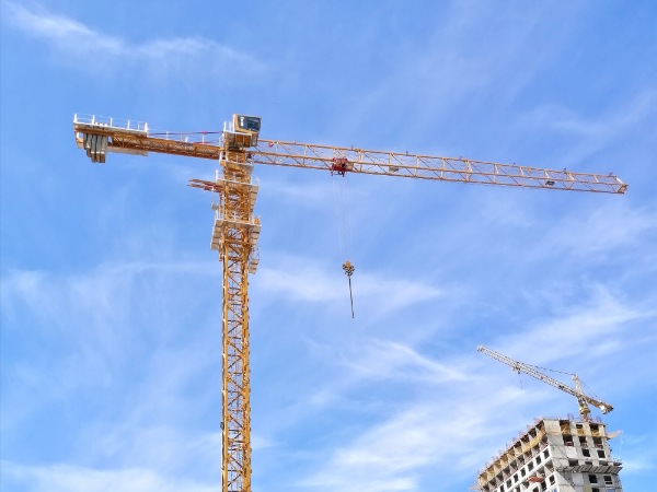 Башенный кран с горизонтальной стрелой XGT6013B-8S1