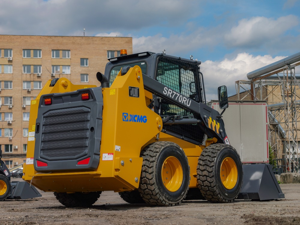Фотография Мини-погрузчик XCMG SR770RU