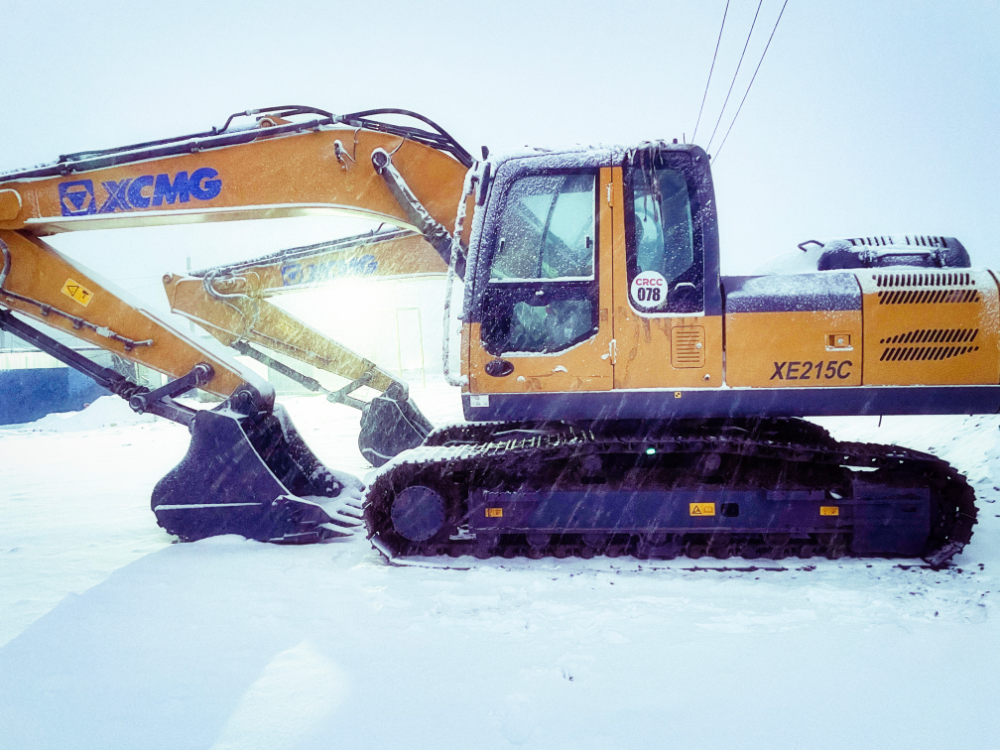 Фотография Экскаватор XCMG XE215C
