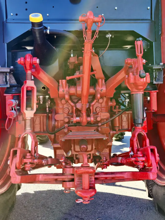 Фотография Трактор BELARUS 82.1