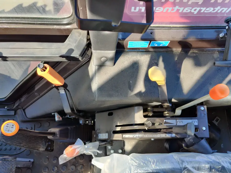 Фотография Трактор BELARUS-952.3