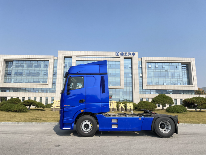 Фотография Тягач XCMG XGA4185D5WA