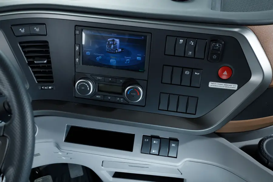 Фотография Седельный тягач DongFeng GX 6x4 (DFH4271)