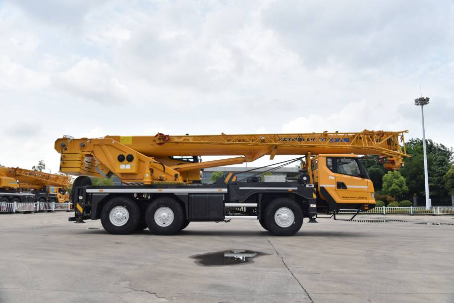 Фотография Автокран XCMG XCT25L4_SR