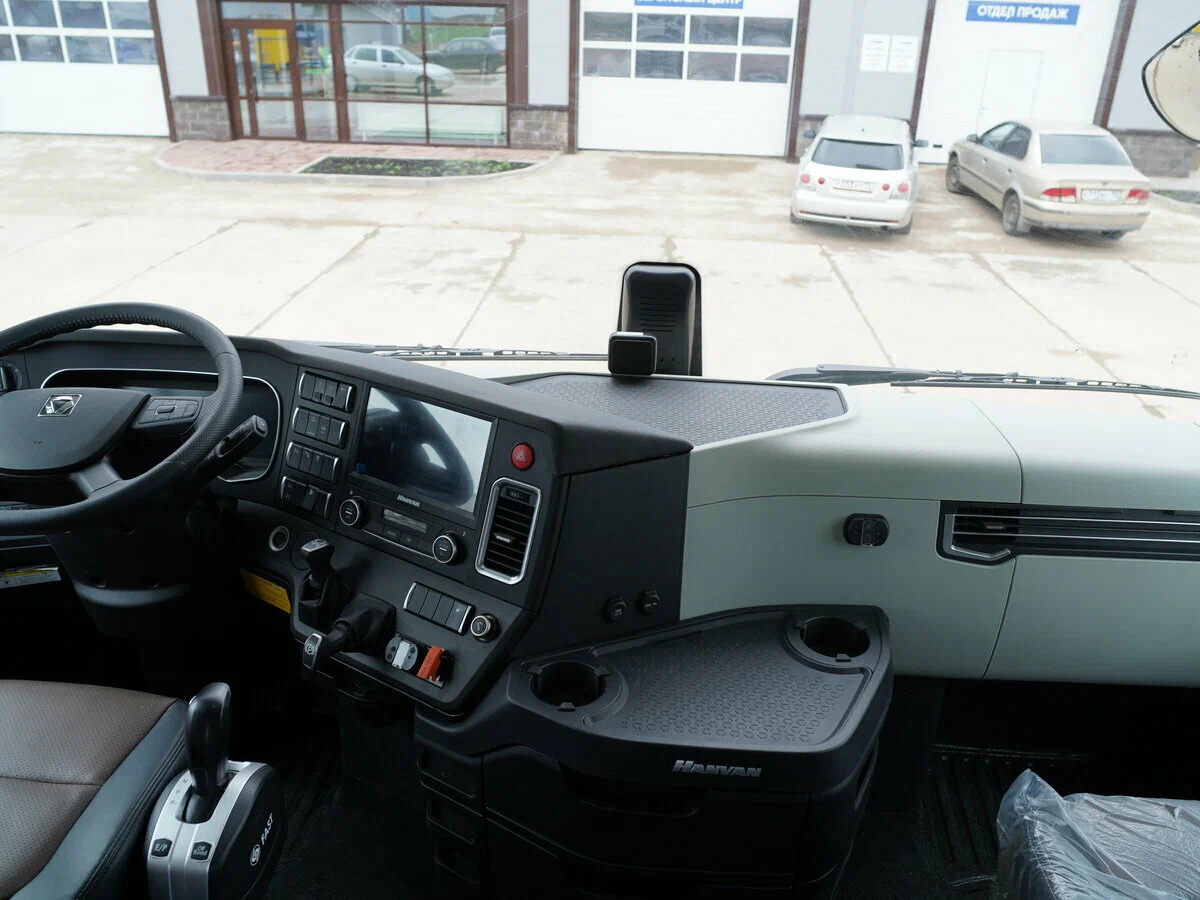 Фотография Тягач XCMG XGA4185D5WA