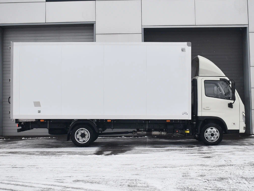 Фотография Forland 3 с изотермическим фургоном