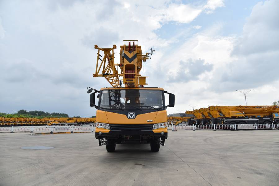 Фотография Автокран XCMG XCT25L4_SR