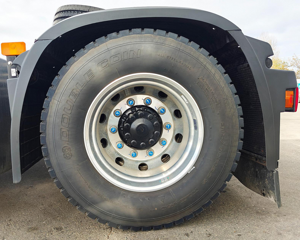 Фотография Седельный тягач JAC K7 4х2 2023