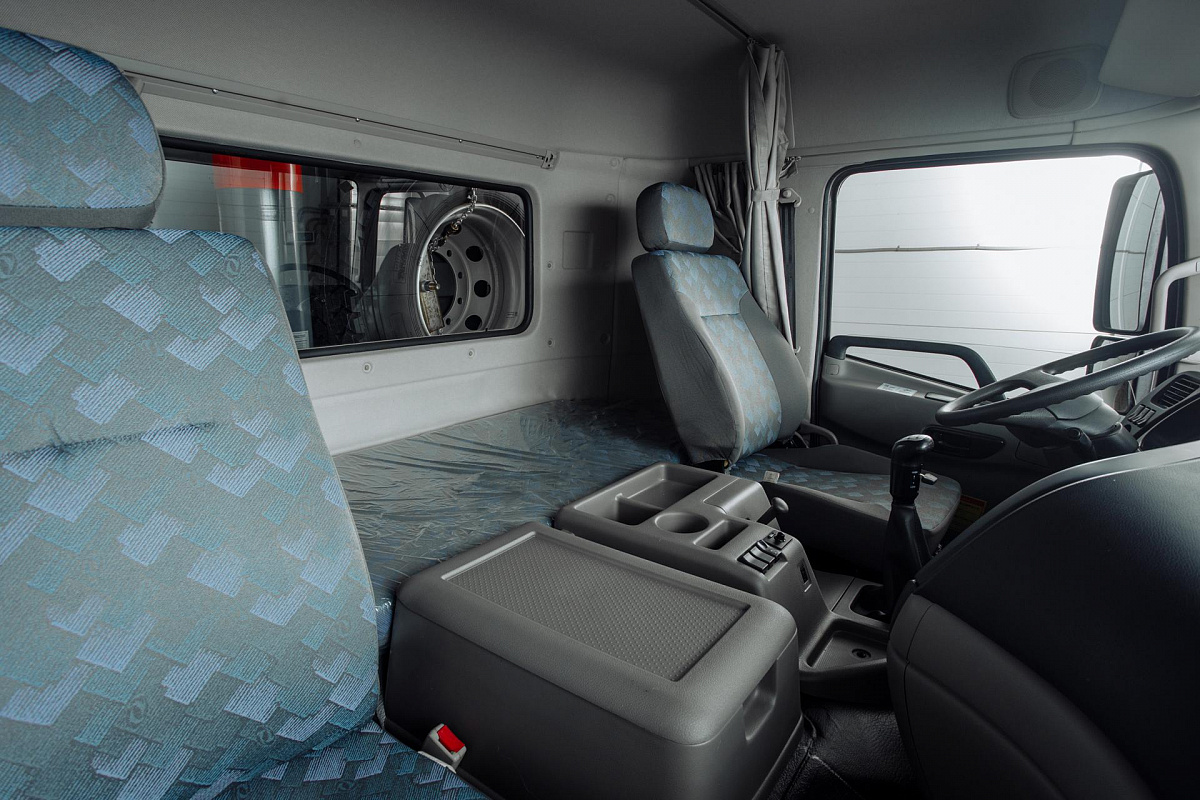 Фотография Самосвал DongFeng DFH3330А80 6x4