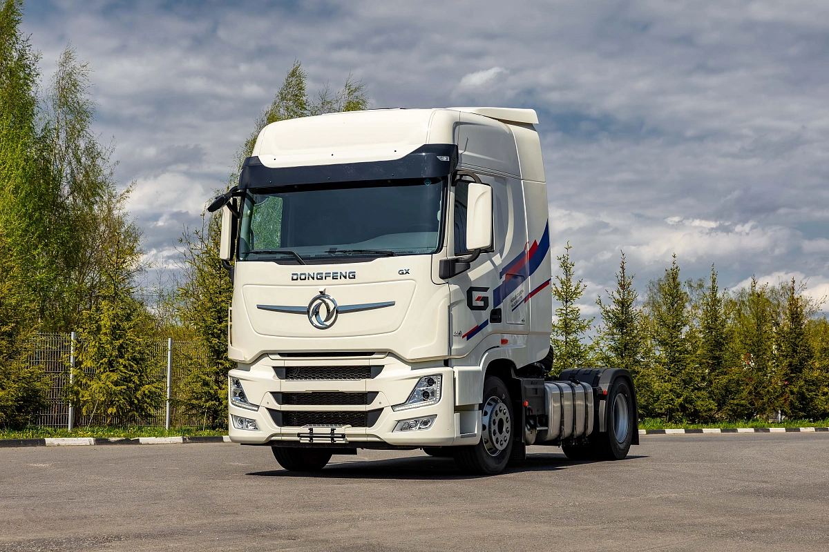 Фотография Седельный тягач DongFeng GX Pro 4x2