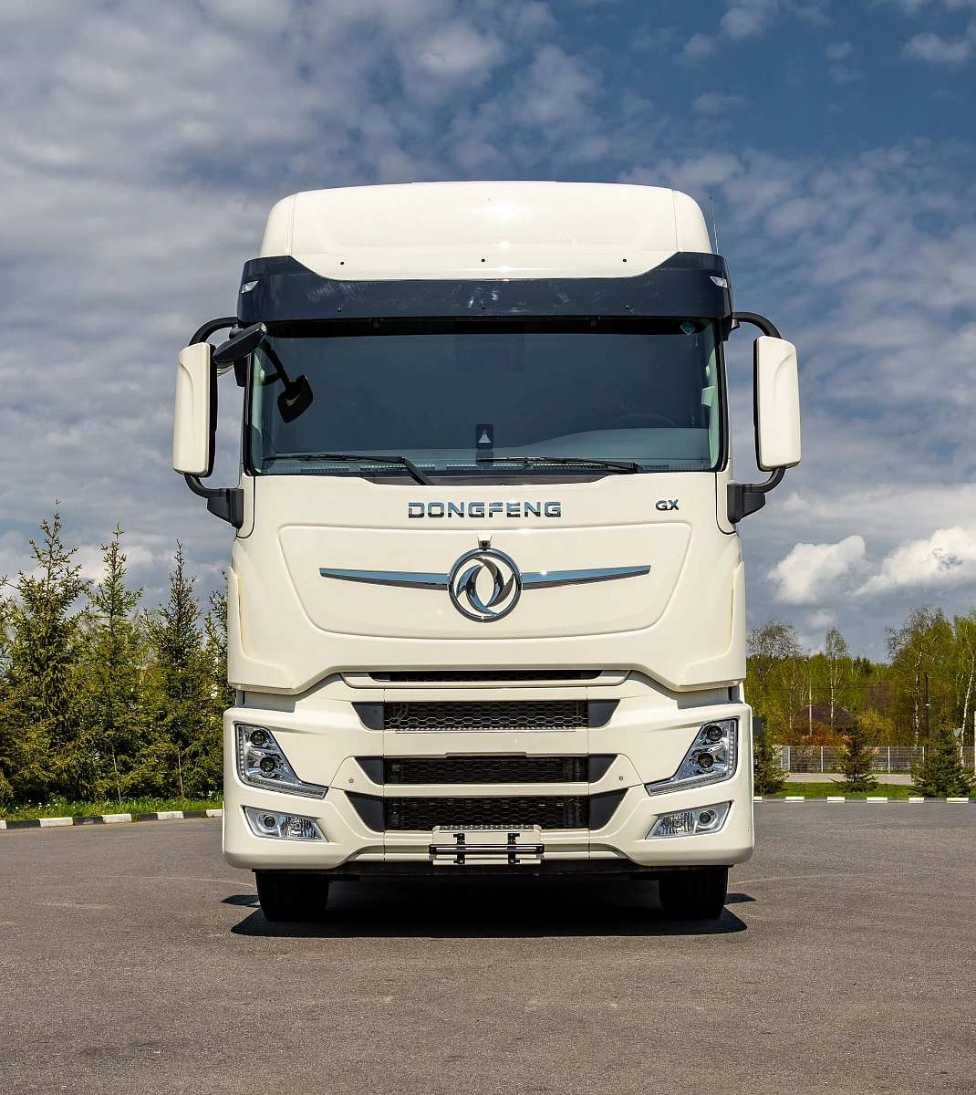 Фотография Седельный тягач DongFeng GX Pro 4x2