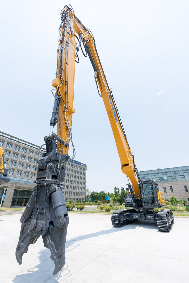 Фотография Экскаватор-разрушитель XCMG XE500DHR