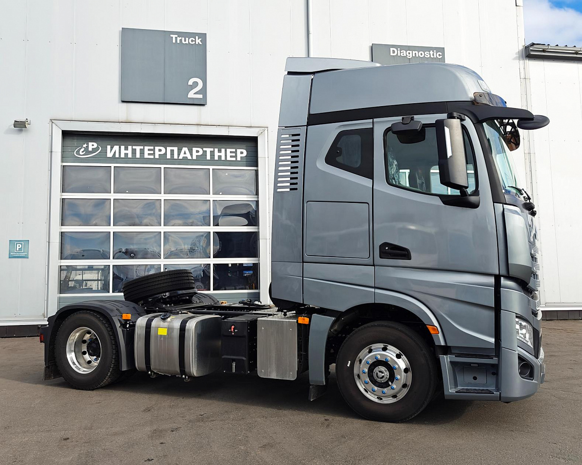 Фотография Седельный тягач JAC K7 4х2 2023